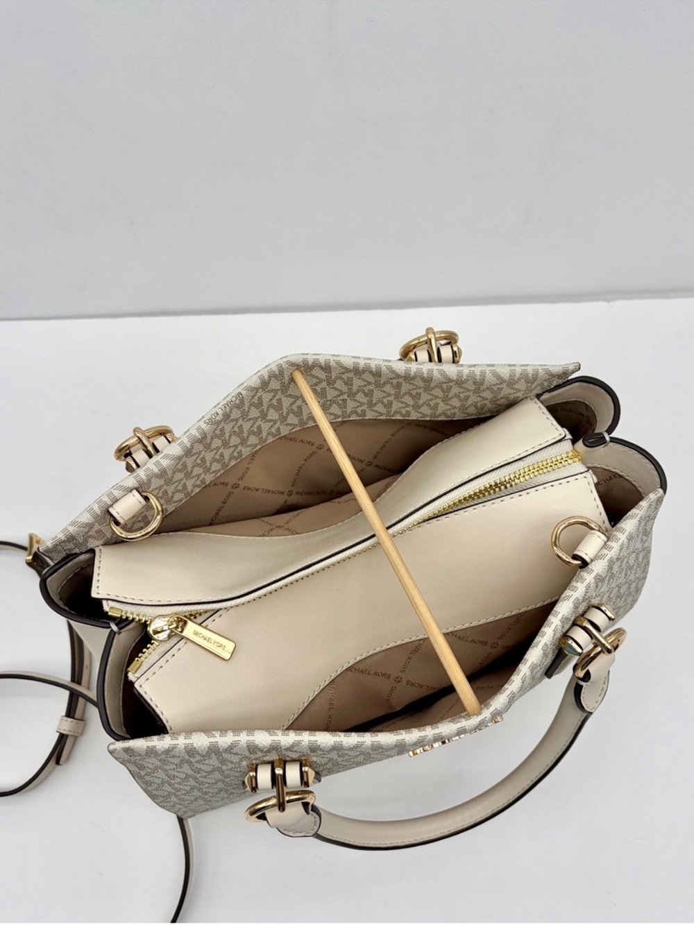 MICHAEL KORS Marilyn Md Embellished Signature Logo Satchel Crossbody - Picture 10 of 15